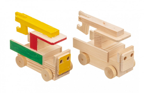 木のおもちゃ　MOCCO　木の工作キット＜クレーン車＞　KT-105　日本製　のりものシリーズ　対象年齢6歳から　自由研究