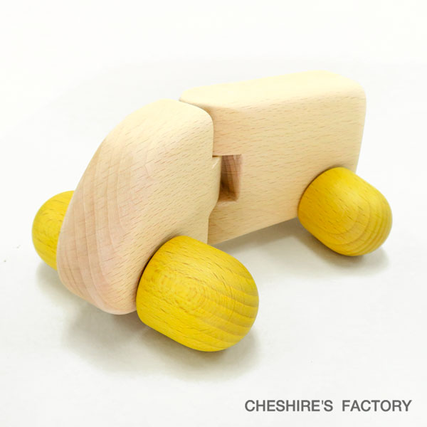 CHESHIRE'S FACTORY 「木のおもちゃ トレーラー」 ミニカー 押し車 手作り 日本製 ウッドクラフト ナチュラル おもちゃ 知育玩具 木製 ブナ 赤ちゃん ベビー 男の子 出産祝い プレゼント 贈り物 贈答品 内祝い fall