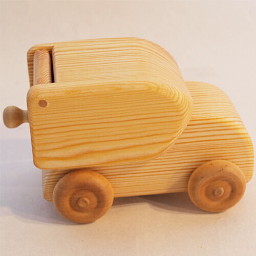 車のおもちゃ デブレスカ社 北欧の郵便車 小 木のおもちゃ 赤ちゃん 木製 出産祝い ベビー 誕生日プレゼント 誕生日 男の子 男 女の子 女 2歳 3歳 4歳 玩具 車 子供 プレゼント 木 ギフト 赤ちゃん玩具 贈り物 赤ちゃんオモチャ 遊具 知育玩具 知育 クリスマスプレゼント